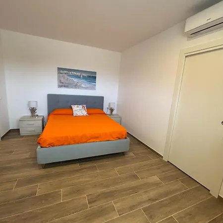 Manu Villa