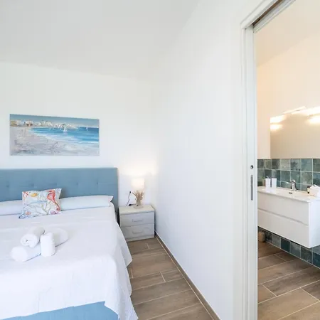 Manu Кастелламмаре-дель-Голфо