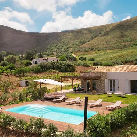 Villa Manu