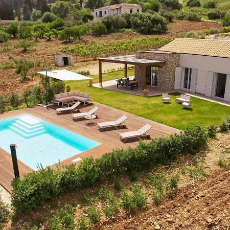 Manu Кастелламмаре-дель-Голфо