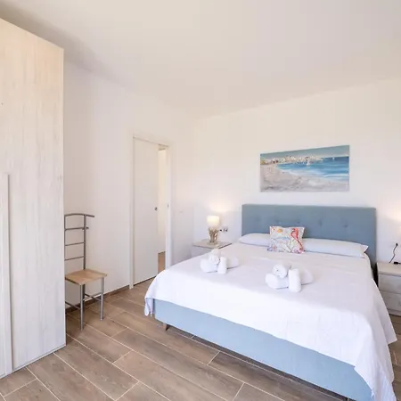 Manu Вилла Кастелламмаре-дель-Голфо